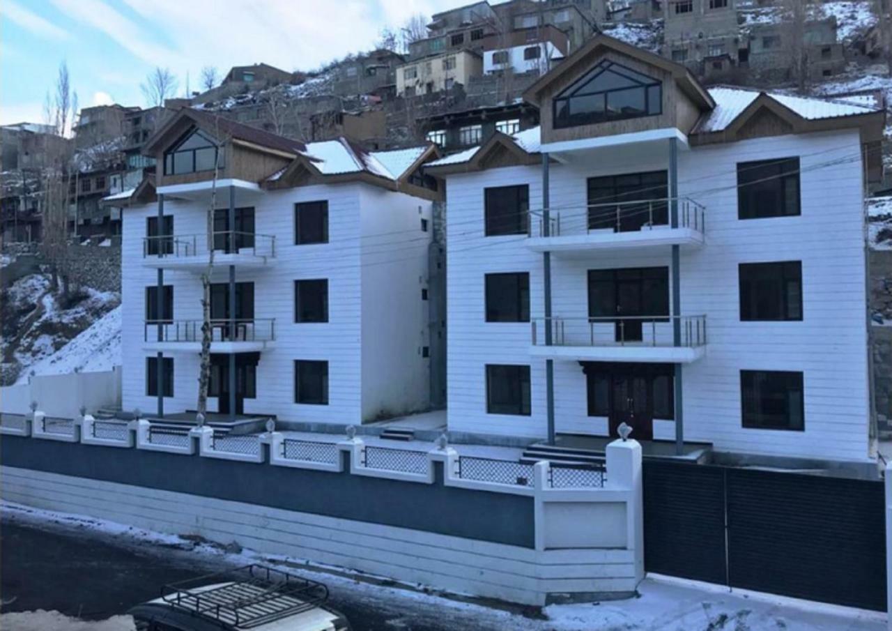 Hotel Kargil Heights Екстер'єр фото